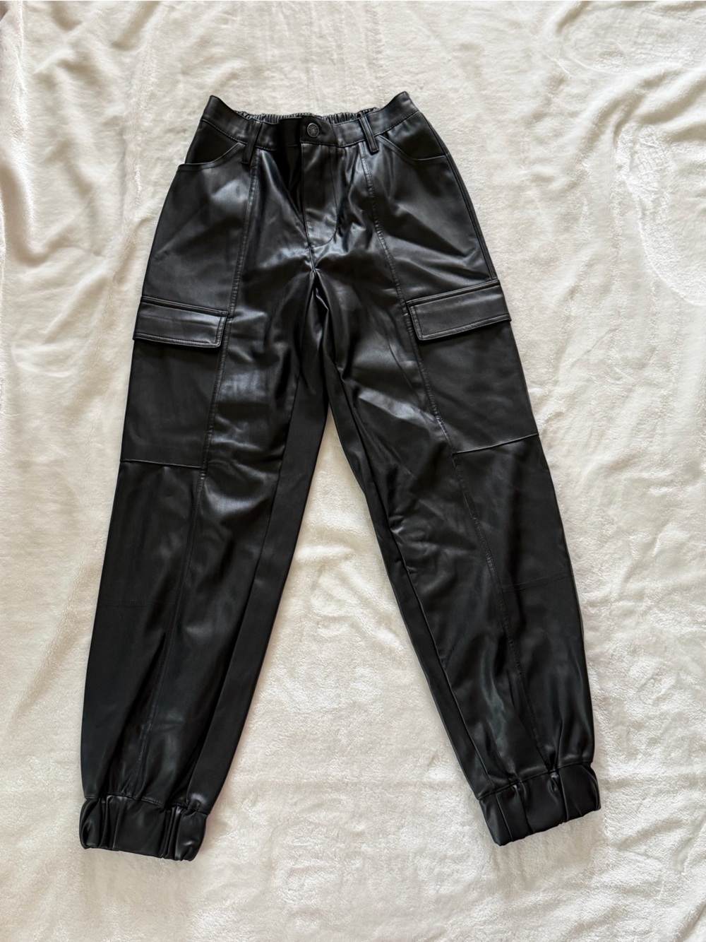Madden NYC XS Black Faux Leather Cargo Joggers EUC